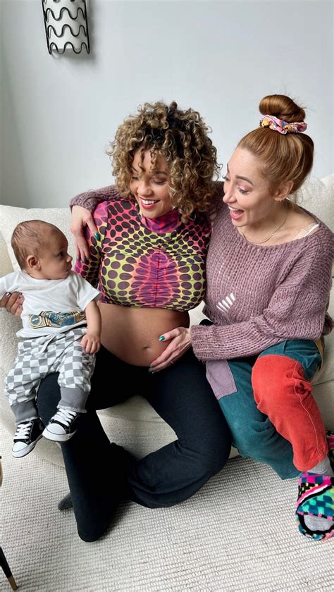 jess king pregnant|Jess King & Sophia Urista are pregnant with second。